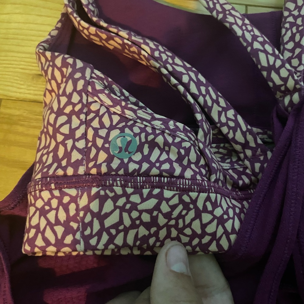 Lululemon Purple tank with built in bra